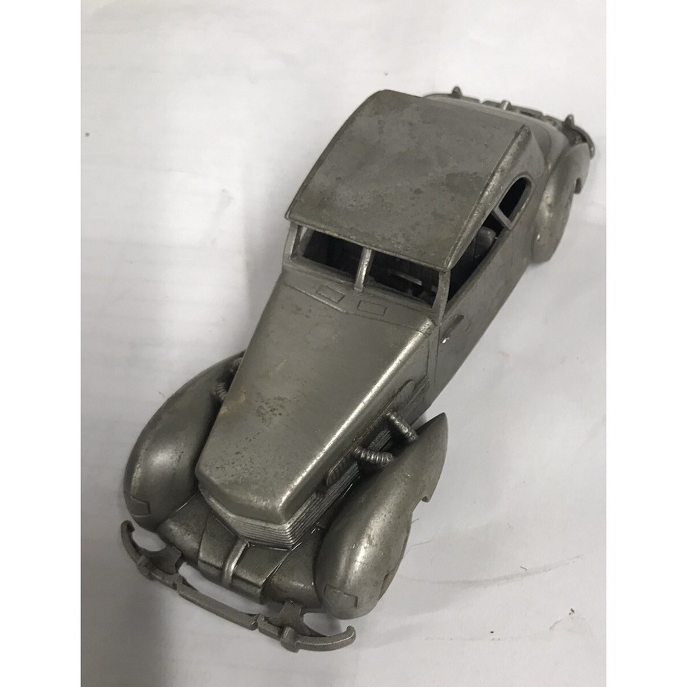 Vintage 6" Pewter 1937 Cord 812 Danbury Mint 1:43 Classic Cars of the world/ VTG